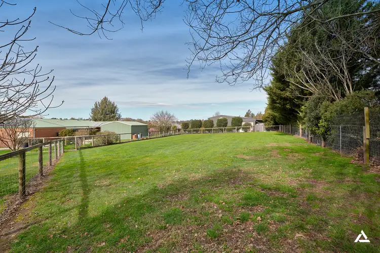 Sixth view of Homely house listing, 7 Huntingdon Court, Drouin VIC 3818