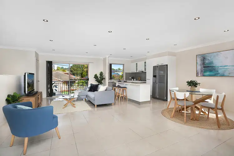 Main view of Homely townhouse listing, 3/20-22 Greenacre Road, Wollongong NSW 2500