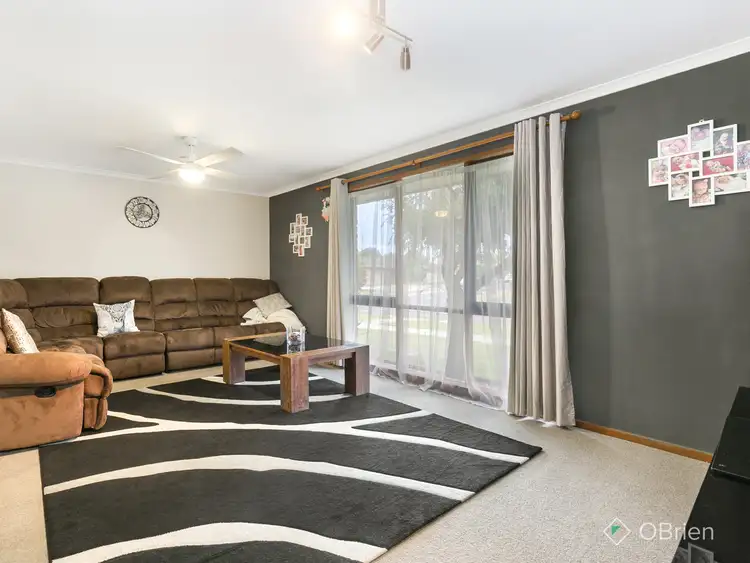 Second view of Homely house listing, 186 Lyrebird Drive, Carrum Downs VIC 3201