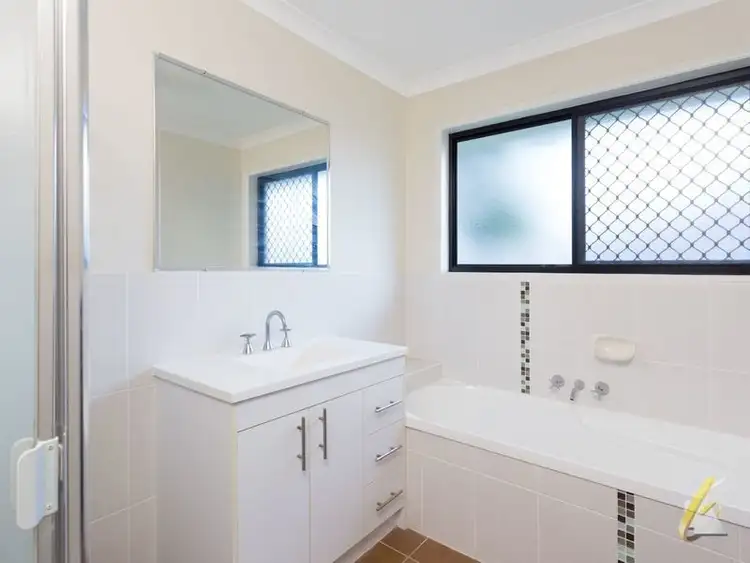 Sixth view of Homely house listing, 8 Sheridan Close, Moggill QLD 4070