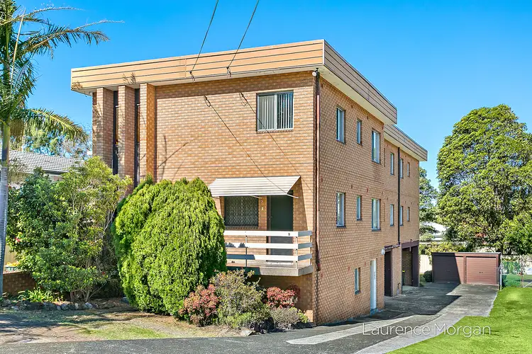 3/4 Gray Street, Woonona NSW 2517