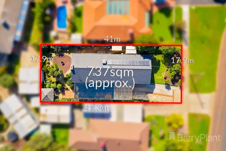 11 Rees Road, Melton South VIC 3338