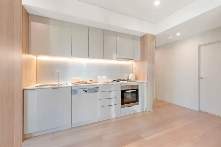 Third view of Homely apartment listing, 1307/38 York Street, Sydney NSW 2000