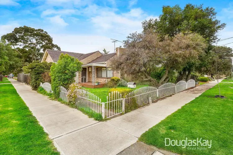 24 Neil Street, Sunshine VIC 3020