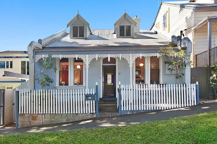 27 The Avenue, Balmain East NSW 2041
