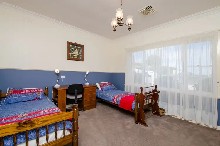 Fourth view of Homely house listing, 2 Wimmera Street, Mount Gambier SA 5290