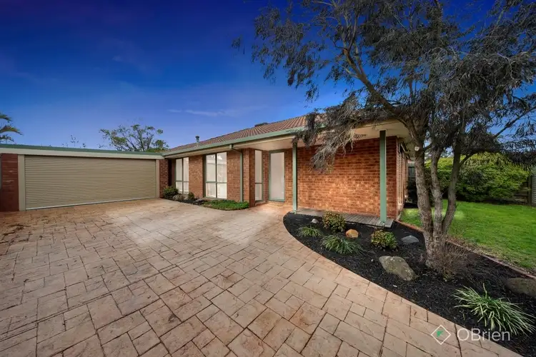 43 Carrington Crescent, Carrum Downs VIC 3201