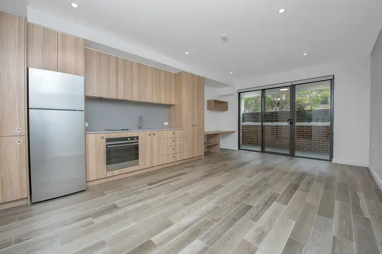 21/35 Gower Street