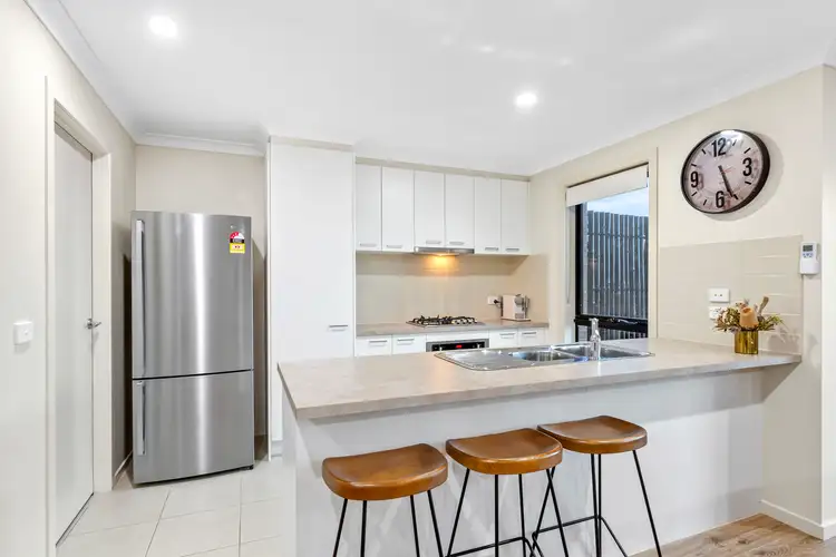 Fourth view of Homely townhouse listing, 9/6 Highwood Drive, Hillside VIC 3037