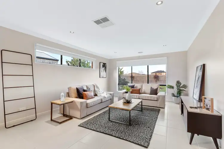 Fifth view of Homely house listing, 14 Roma Court, Taylors Hill VIC 3037