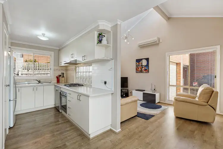 Third view of Homely unit listing, 2/176 Queen Street, Altona VIC 3018