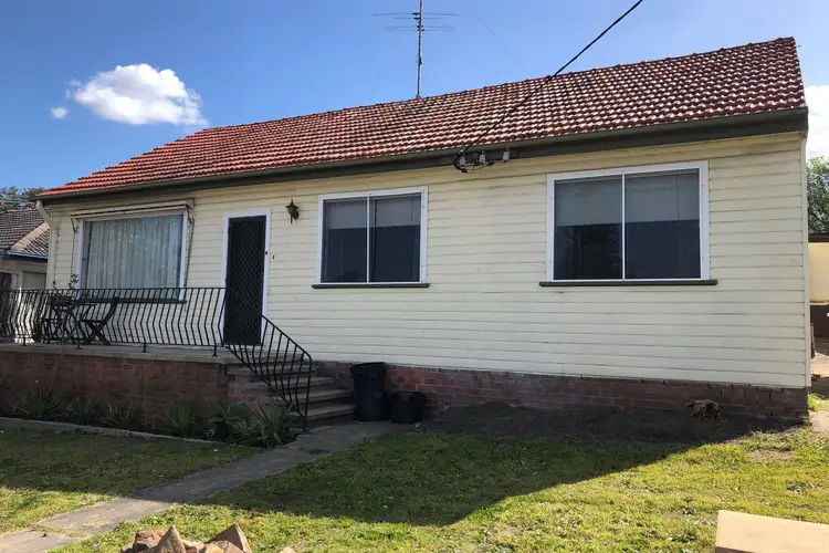 8 Bunn Street