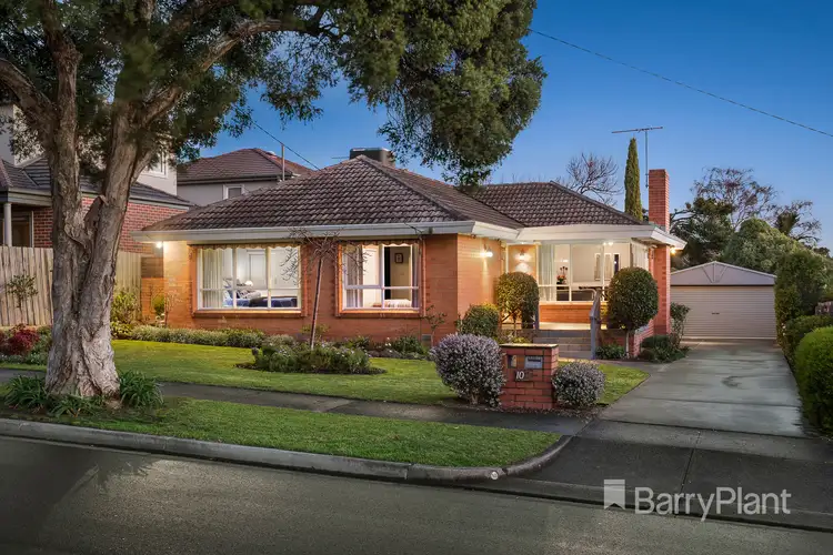 10 Ross Street, Doncaster East VIC 3109