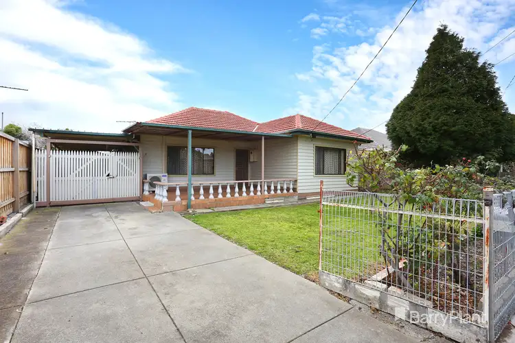 6 Sherwood Street, Hadfield VIC 3046