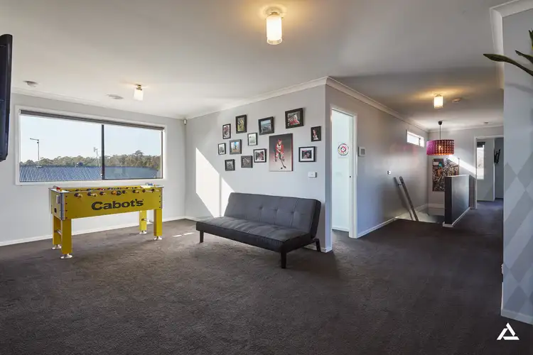 Fifth view of Homely house listing, 7 Charlwood Court, Drouin VIC 3818