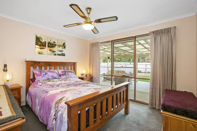 Sixth view of Homely house listing, 3 Clematis Court, Langwarrin VIC 3910