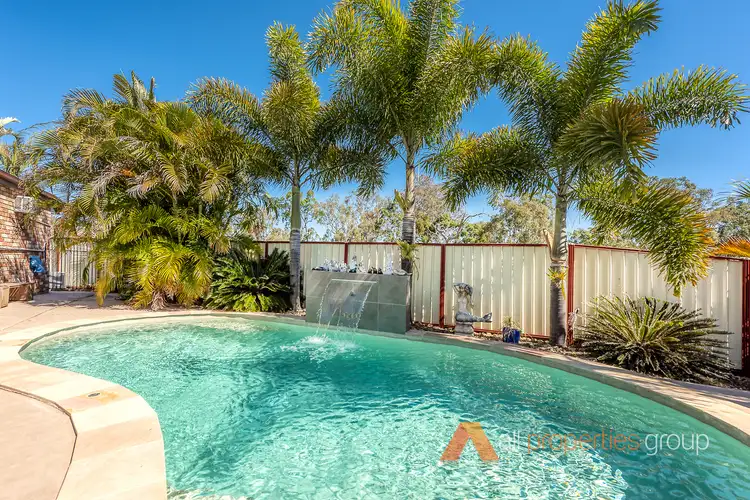 8 Zenith Court, Regents Park QLD 4118