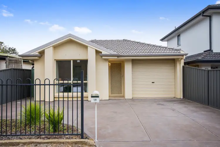 19 Vicar Street, Gilles Plains SA 5086
