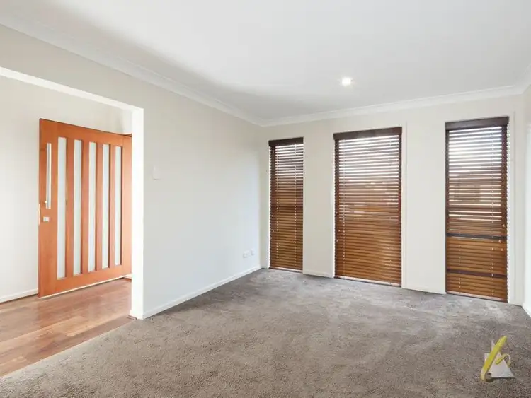 Fourth view of Homely house listing, 4 Berkshire Place, Heathwood QLD 4110