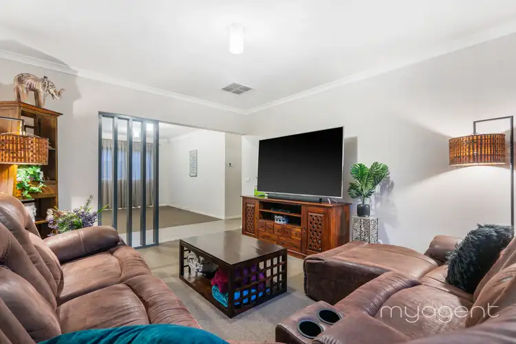Fifth view of Homely house listing, 3 Geranium Grove, Mernda VIC 3754
