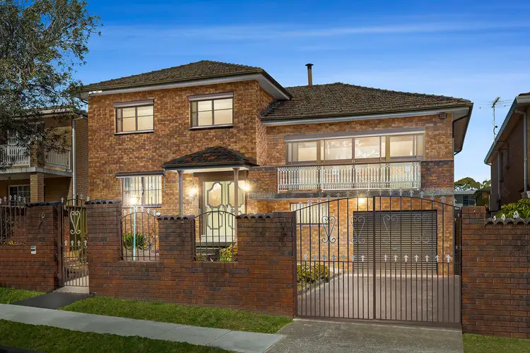 10 Torwood Street, Sans Souci NSW 2219