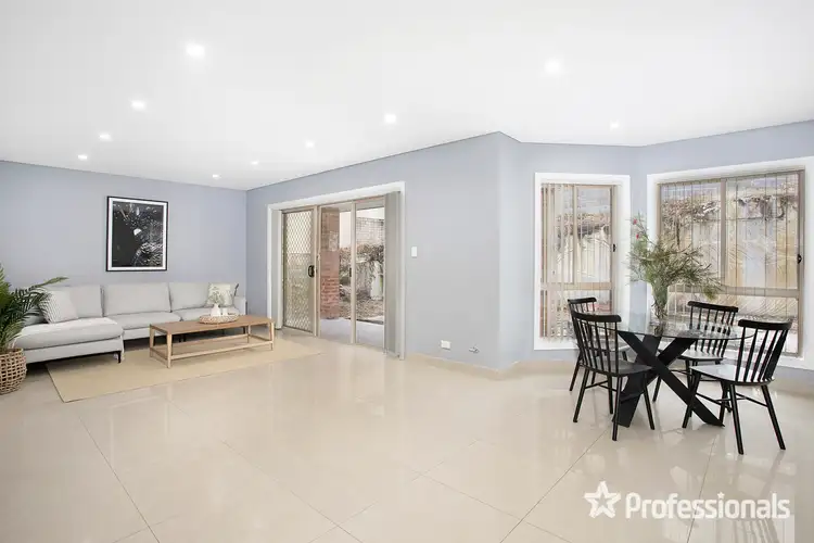 Fourth view of Homely house listing, 2 Busby Close, Barden Ridge NSW 2234