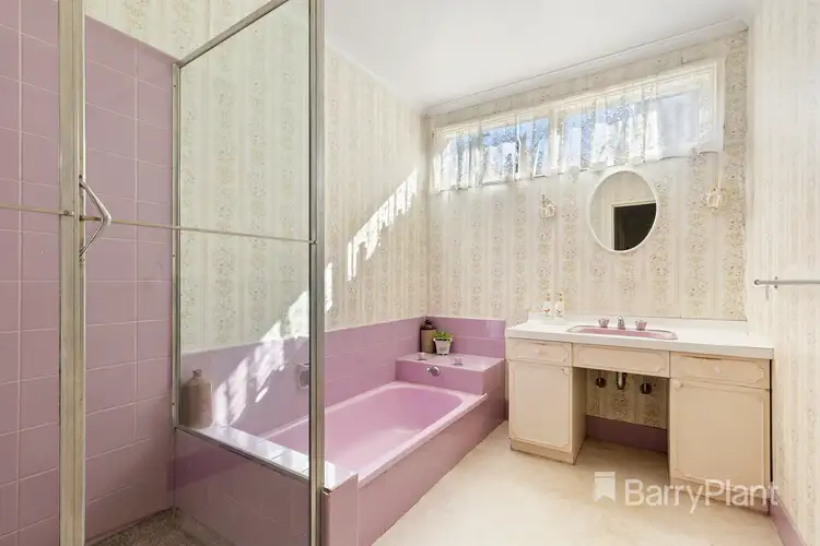 Fifth view of Homely house listing, 8 Conway Court, Boronia VIC 3155