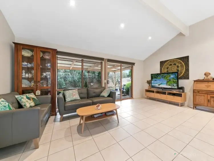 Third view of Homely house listing, 8 Berkshire Place, Narre Warren South VIC 3805