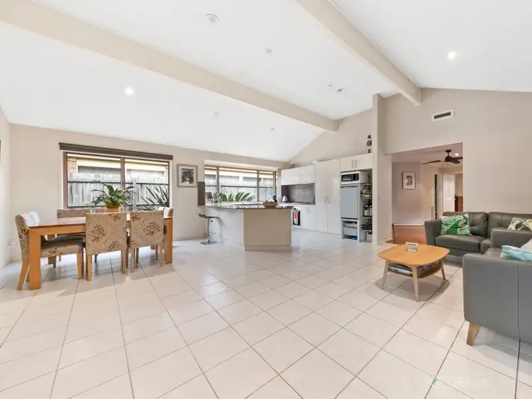 Fifth view of Homely house listing, 8 Berkshire Place, Narre Warren South VIC 3805