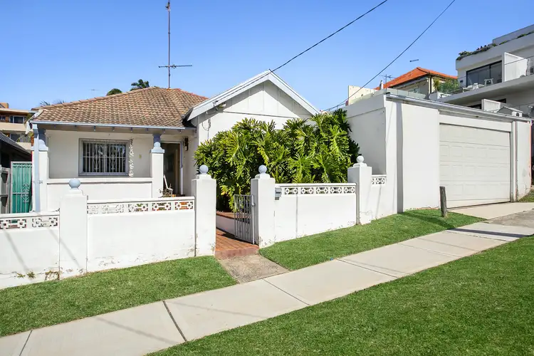 376 Military Road, Vaucluse NSW 2030