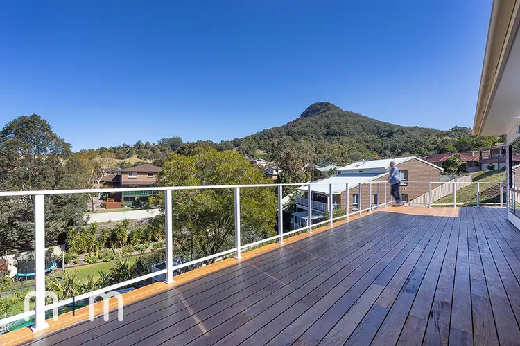 7 Creekrun, Cordeaux Heights NSW 2526