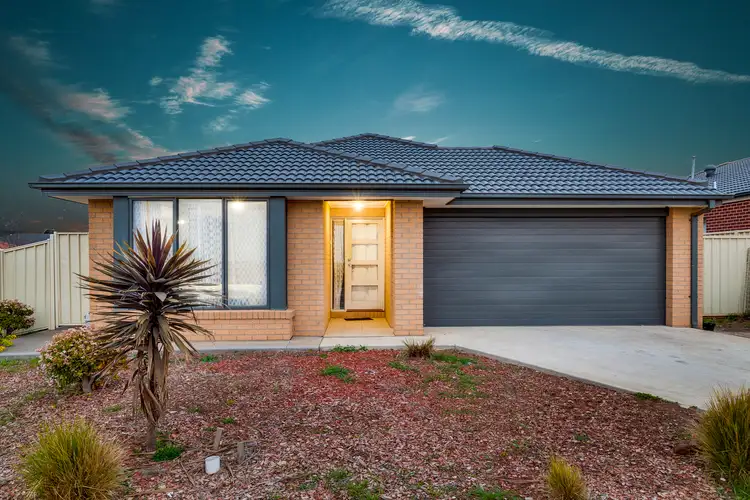 69 City Vista Circuit, Fraser Rise VIC 3336