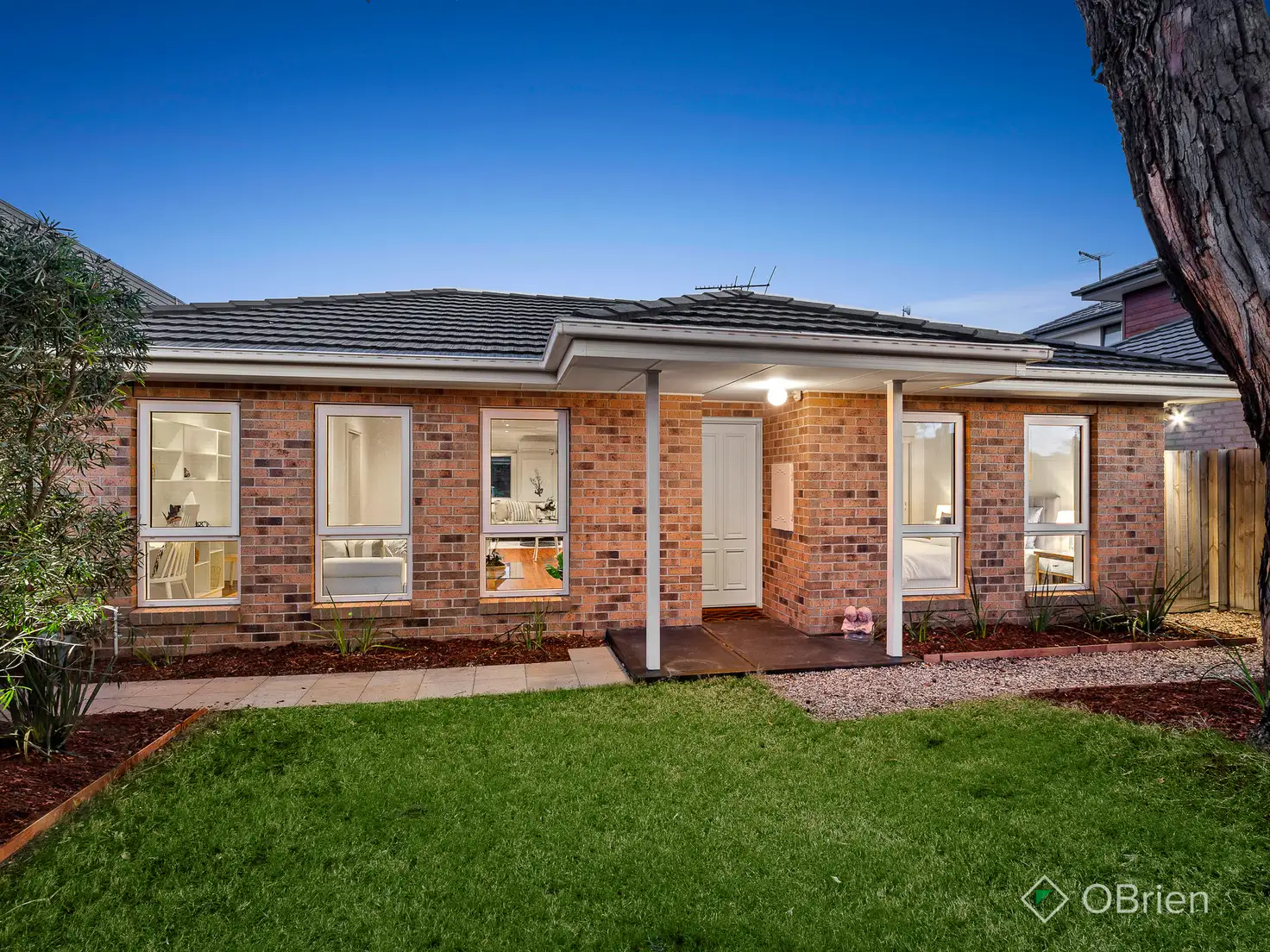 Main view of Homely townhouse listing, 1/10 Enright Street, Highett VIC 3190