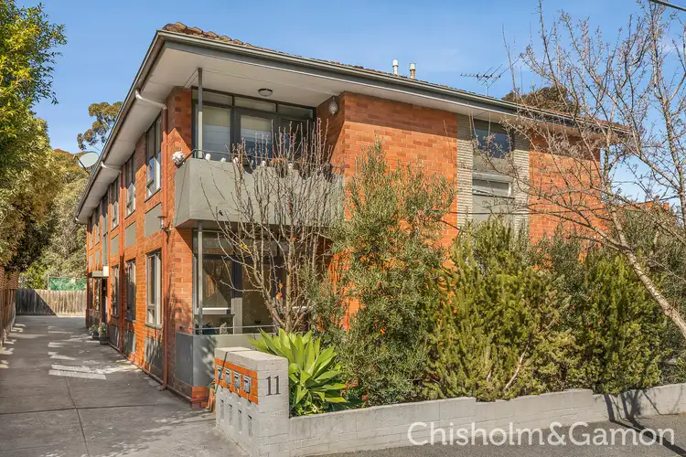 Second view of Homely apartment listing, 2/11 Gordon Avenue, Elwood VIC 3184