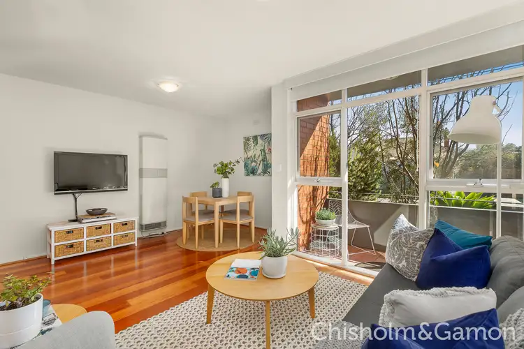 Fourth view of Homely apartment listing, 2/11 Gordon Avenue, Elwood VIC 3184