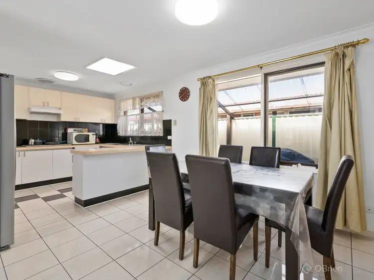Fourth view of Homely house listing, 14 Heatherlea Crescent, Narre Warren VIC 3805