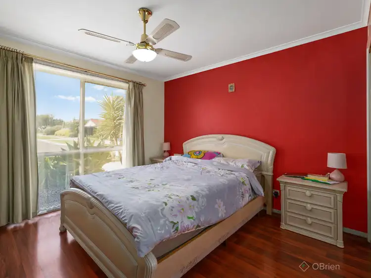 Sixth view of Homely house listing, 14 Heatherlea Crescent, Narre Warren VIC 3805