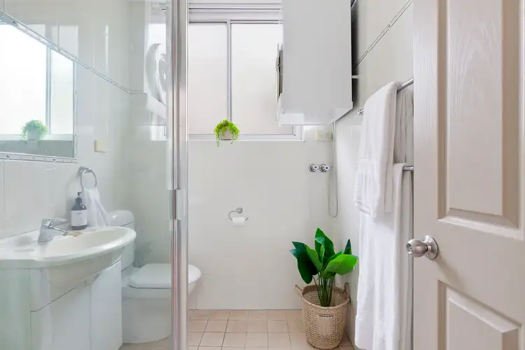 Sixth view of Homely apartment listing, 2/10-12 Golf Parade, Manly NSW 2095