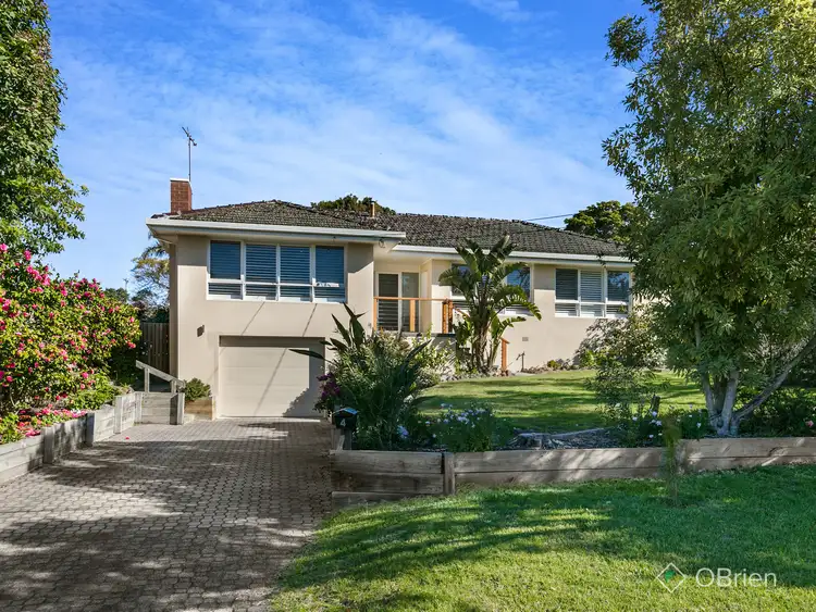 4 Pratt Avenue, Frankston South VIC 3199