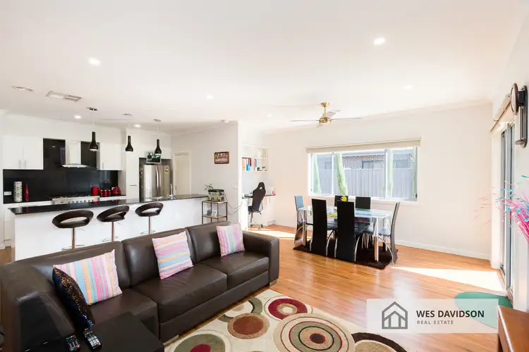 Fifth view of Homely house listing, 8 Seater Close, Horsham VIC 3400