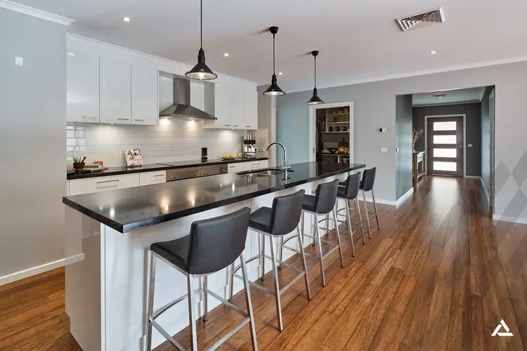 Fifth view of Homely house listing, 25 Bunjil Drive, Drouin VIC 3818