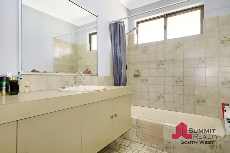 Fifth view of Homely house listing, 11 Breen Place, Usher WA 6230