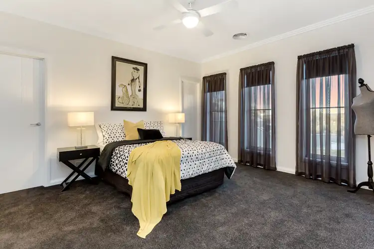 Third view of Homely house listing, 14 Poorinda Crescent, Kangaroo Flat VIC 3555