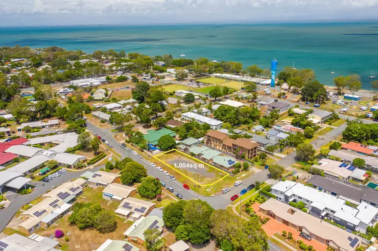 14 Fourth Avenue, Bongaree QLD 4507