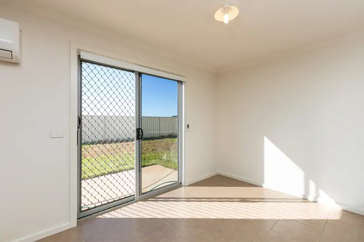 Seventh view of Homely house listing, 14 Immacolata Rise, Red Cliffs VIC 3496
