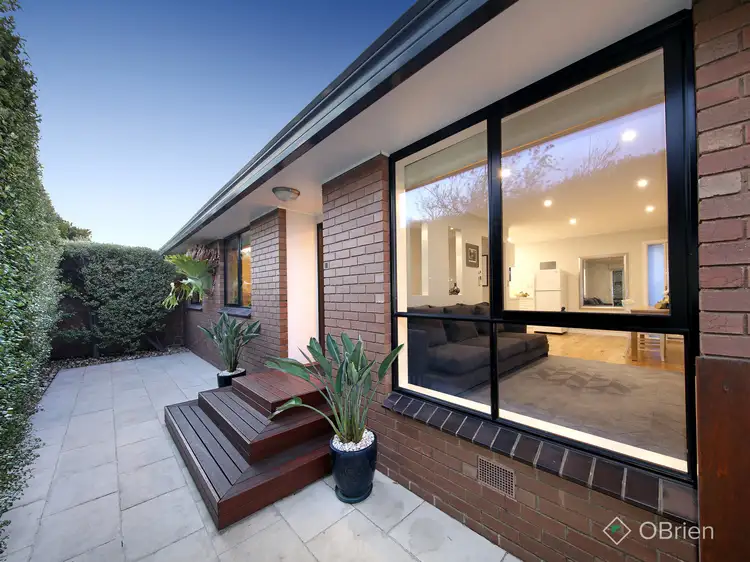 2/2 Nina Court, Bentleigh East VIC 3165
