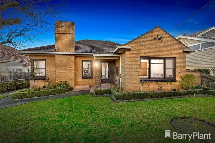 13 Henry Street, Oakleigh VIC 3166