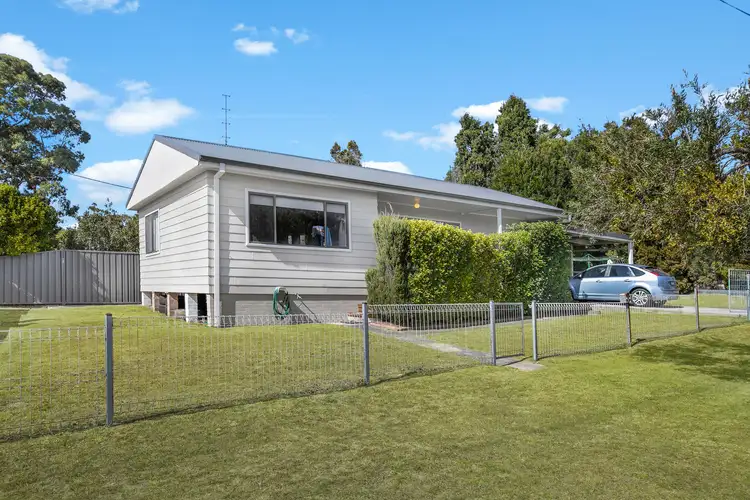 18 Waterview Road, Cardiff South NSW 2285