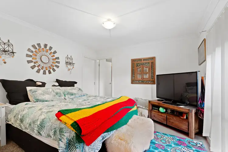 Fifth view of Homely house listing, 15 Castlereagh Street, Carrum Downs VIC 3201