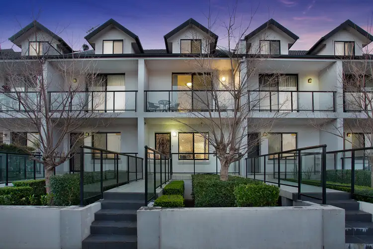 8/9-13 Balmoral Road, Northmead NSW 2152